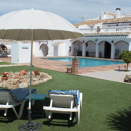 Kayenne Holiday Rentals Иснахар Экстерьер фото