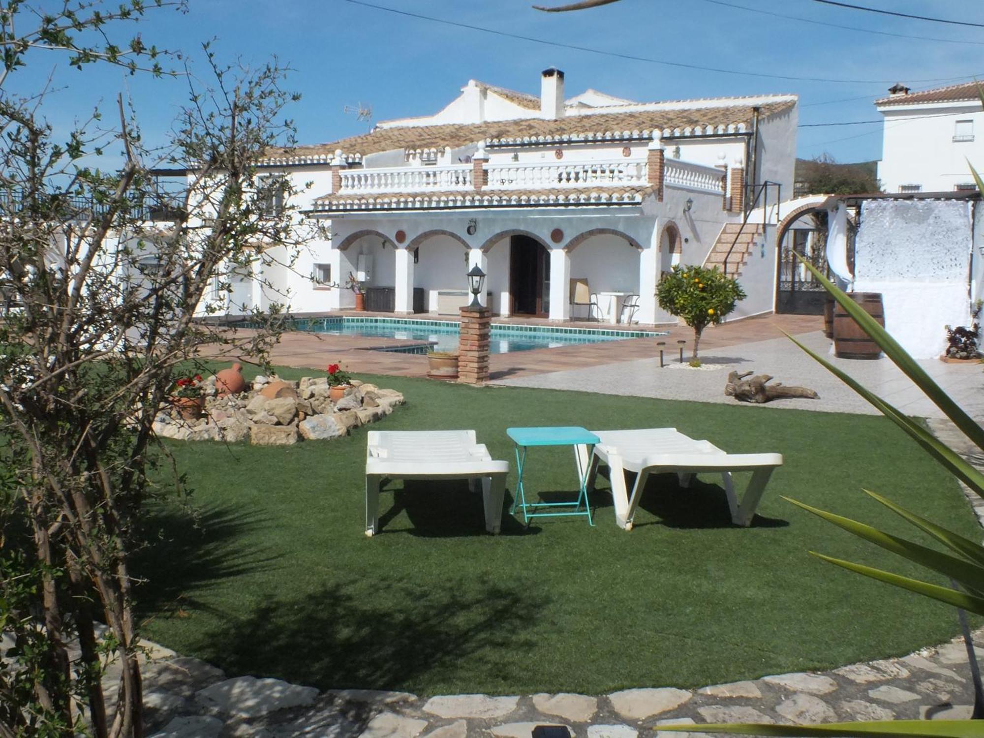 Kayenne Holiday Rentals Иснахар Экстерьер фото