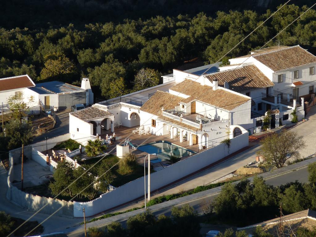 Kayenne Holiday Rentals Иснахар Экстерьер фото