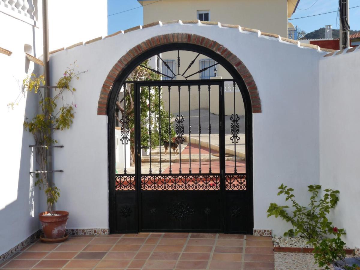 Kayenne Holiday Rentals Иснахар Номер фото